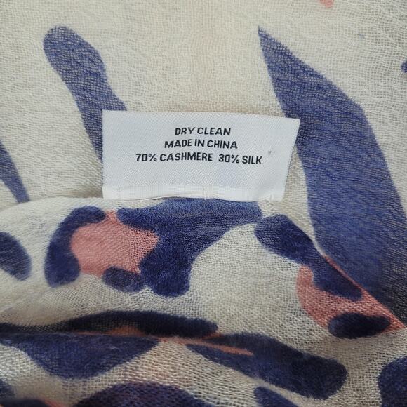 Yarnz Scarf Wrap Blue Pink Animal Print Cashmere Silk Leopard Lightweight Airy - Picture 5 of 5